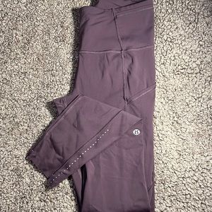 LULULEMON purple legginings